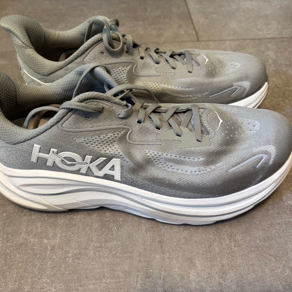 Hoka Clifton 10 Gray and White
